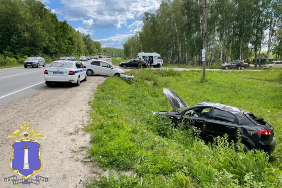 Два «Шевроле» не поделили Сельдинское шоссе в Ульяновске