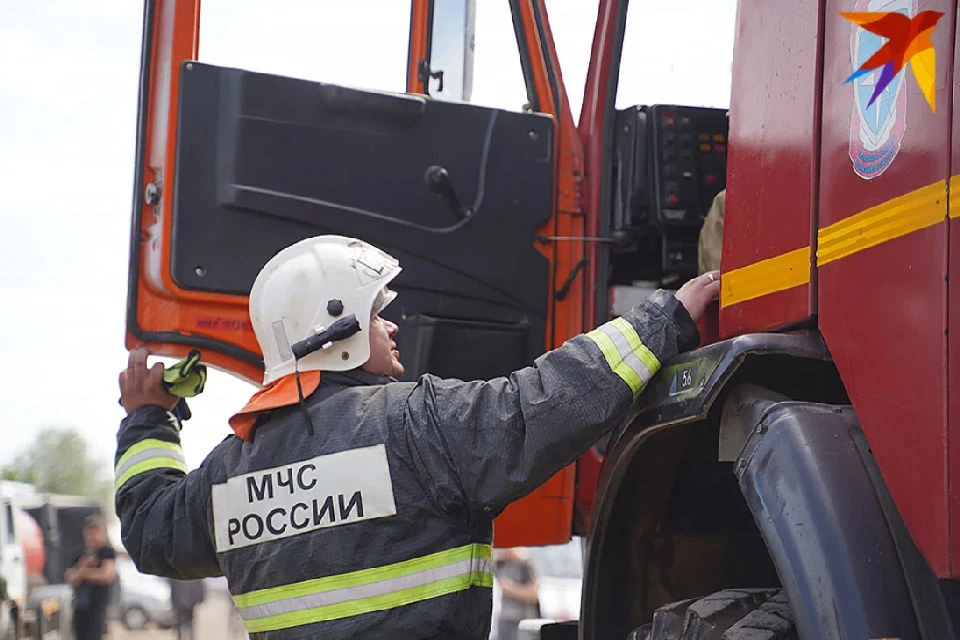 В пожаре сгорели вещи домашнего обихода на площади 6 квадратных метров.