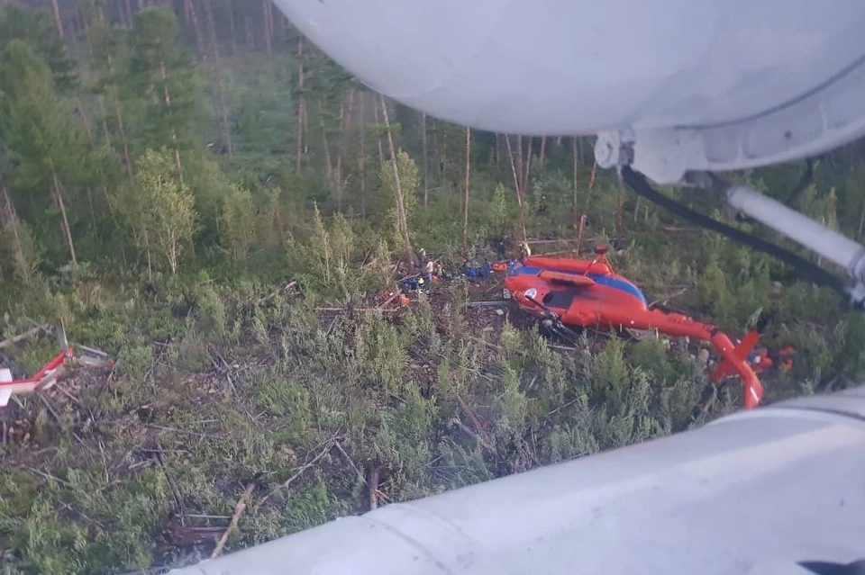 Упавший вертолет Ми-8. Фото: Восточного межрегионального СУТ СК России