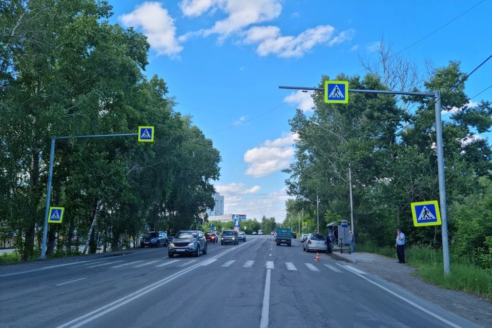 В Первомайском районе Новосибирска иномарка сбила школьника на электросамокате. Фото: ГИБДД по Новосибирску