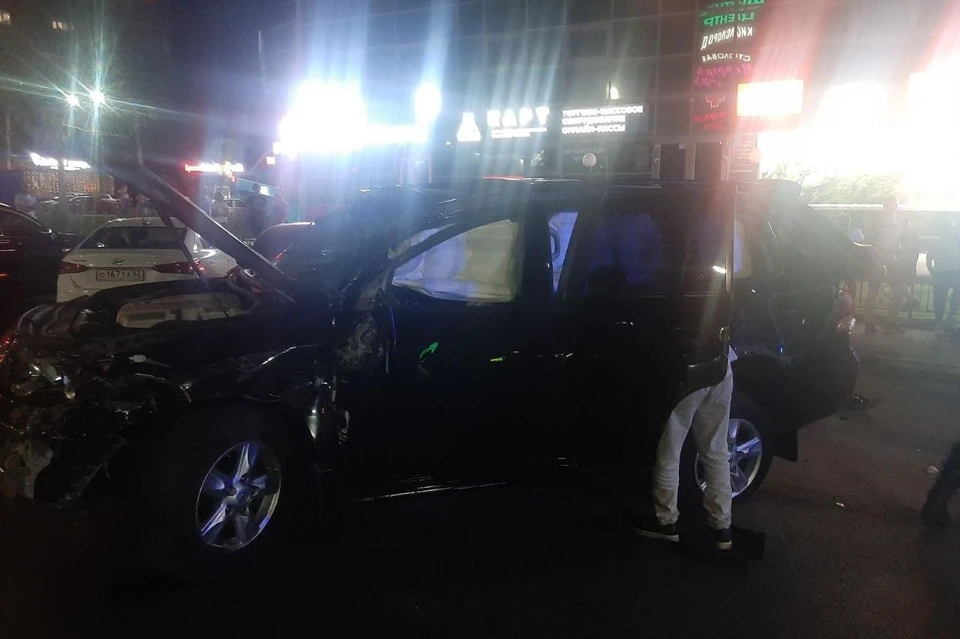 Массовое ДТП на улице Есенина спровоцировал 19-летний водитель Toyota.