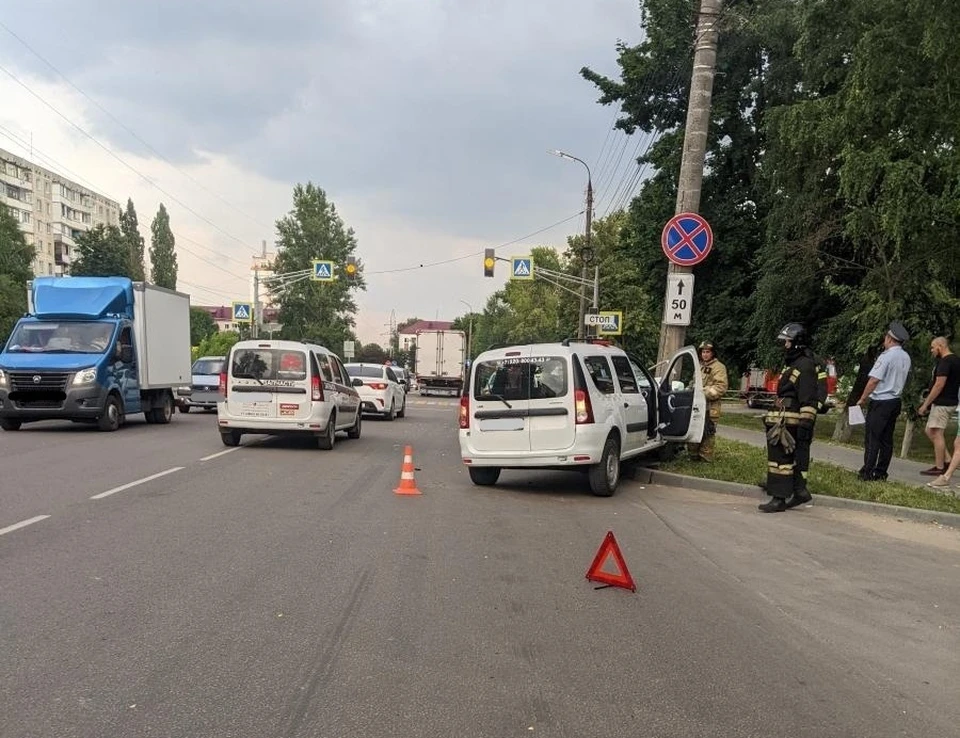 В ДТП пострадала девушка-водитель