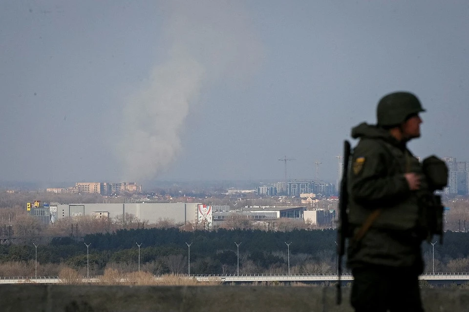 Два украинских беспилотника нанесли удар по зданию, расположенному возле Запорожской АЭС