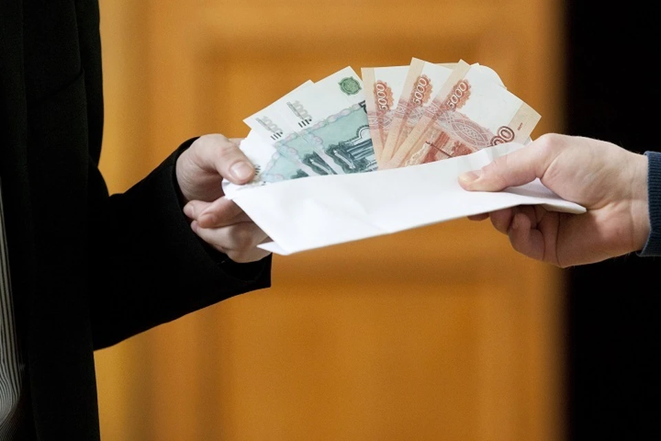 Названы самые дорогие профессии в Хабаровске
