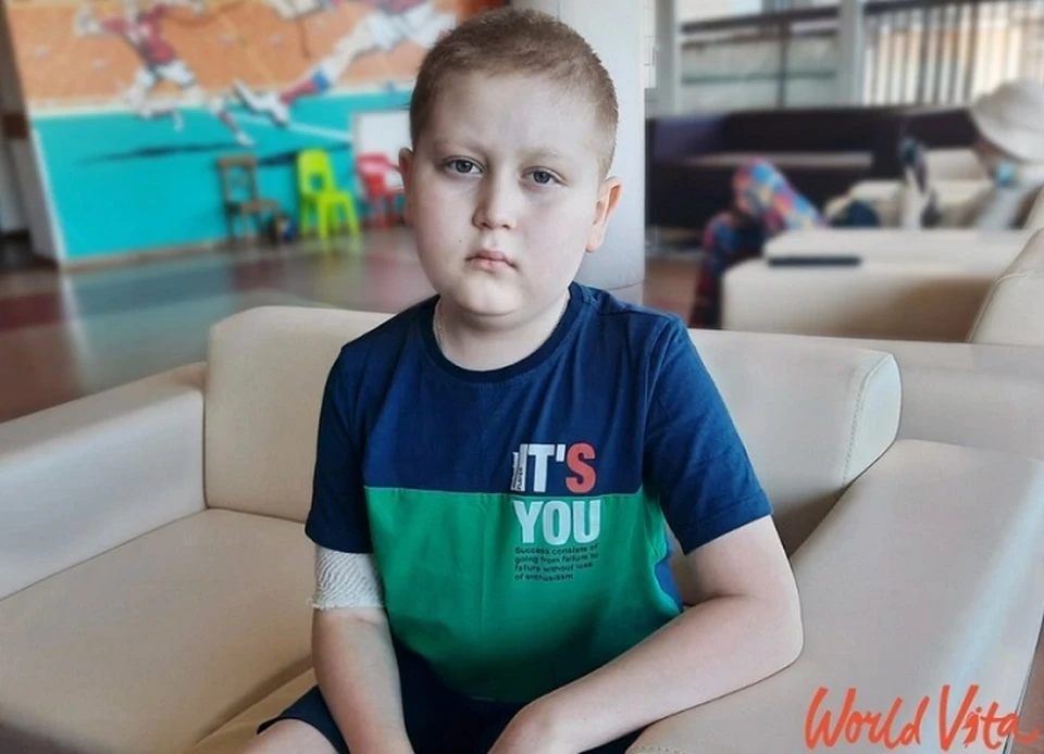 Мальчику пришлось пережить много боли, нельзя допустить, чтобы он потерял надежду. Фото: Российский фонд помощи детям WorldVita