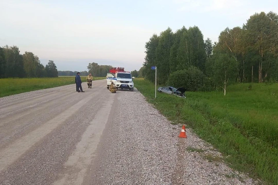 Водитель умер до приезда скорой. Фото: МВД по НСО