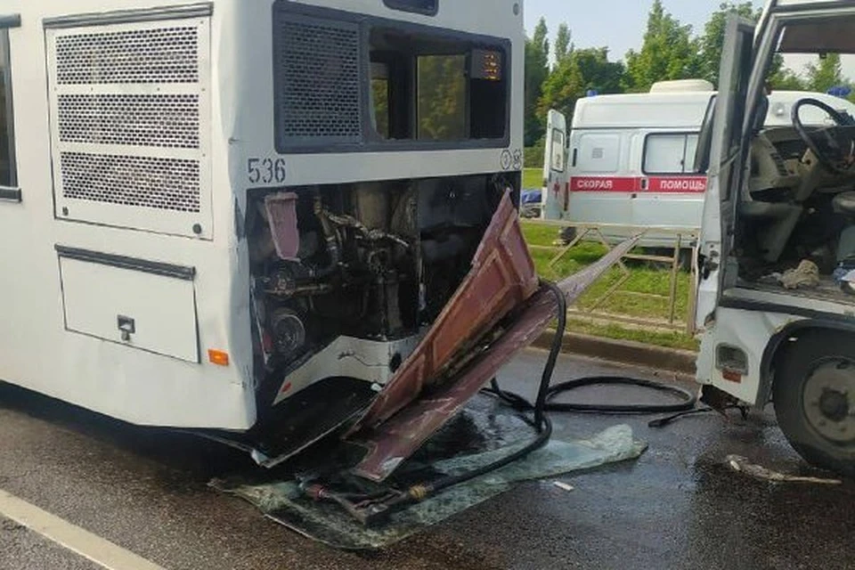 ДТП с автобусами в Липецке на улице Катукова