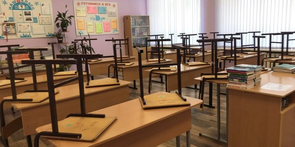 К учебному году на 1 августа готовы более половины школ и детсадов региона