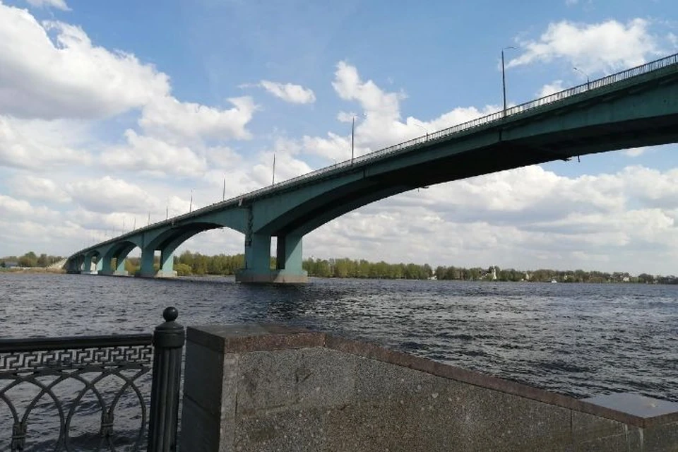 Все полосы Октябрьского моста в Ярославле откроют для движения 1 сентября