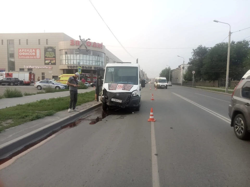 В тройном ДТП пострадали два пассажира. Фото: Госавтоинспекция Омской области