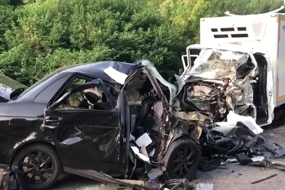 В смертельной аварии на Кубани погибли трое детей и двое взрослых. Фото: ГУ МВД по Краснодарскому краю