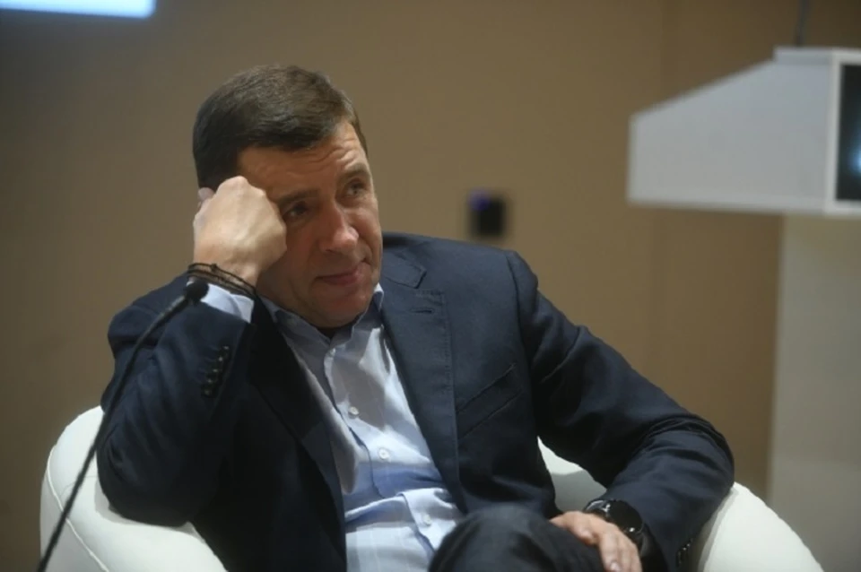 Губернатору Свердловской области стыдно за поведение самовыдвиженца.