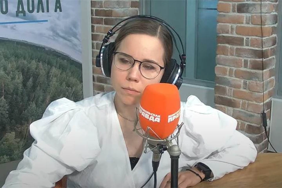 Дарья Дугина вела эфир на радио "Комсомольская правда". Фото: стоп-кадр видео