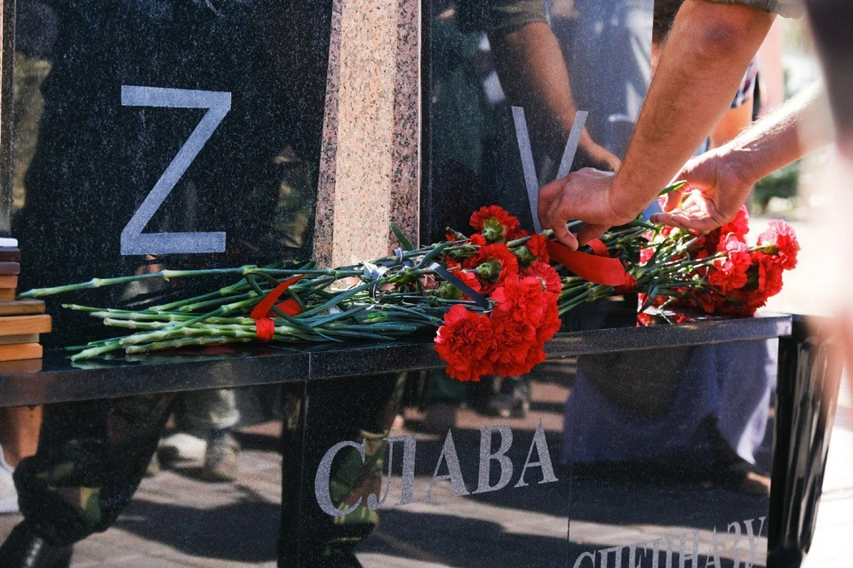 Памятник бойцам спецназа и разведки