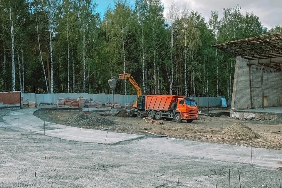 По случаю ремонта эстрада поменяла свое название. Фото: пресс-служба ЦПКиО им.Маяковского