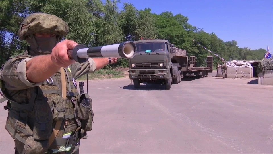 Минобороны России решило перегруппировать войска из Балаклеи и Изюма для усиления на Донецком направлении Фото: кадр из видео