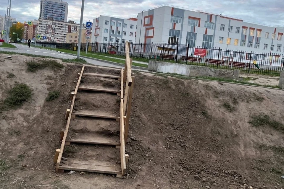 Новосибирцы раскритиковали новую школу №219 в Калининском районе. Фото: Инцидент Новосибирск