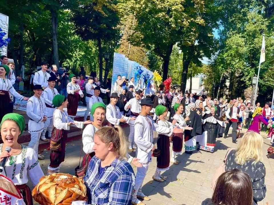 Этнокультурный фестиваль в центре Кишинева. Фото: "КП"
