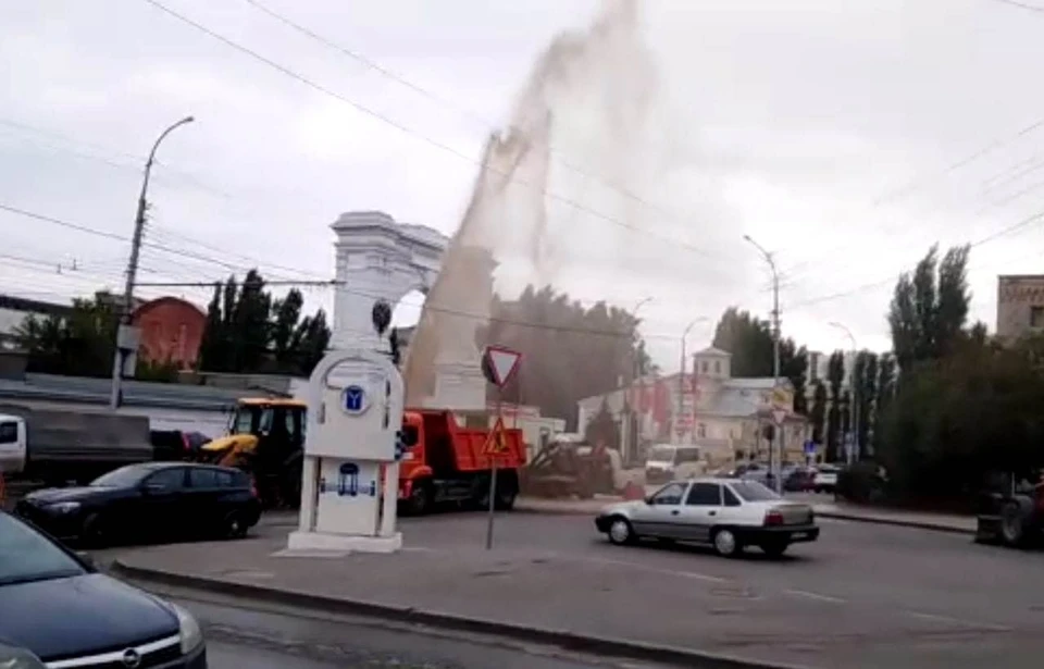 кадры из видео очевидца