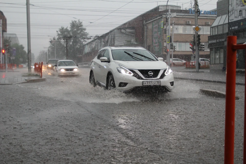 В Нижнем Новгороде устраняют последствия ливня 28 сентября.