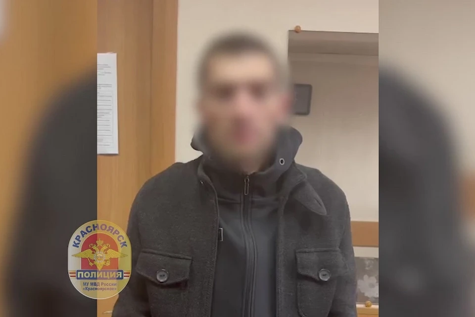 Житель Красноярска, избивавший щенка в лифте, попался на закладках. Стоп-кадр видео