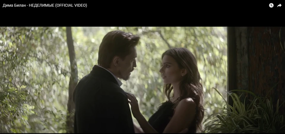 Emily Ratajkowski starred in Dima Bilan's music video "Indivisible".  Photo: video frame.