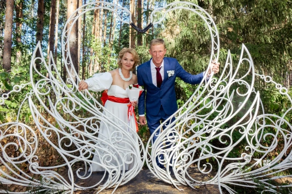 Прямо перед ЗАГСом невеста сотворила для любимого настоящее чудо. Фото: Ирина Поспелова