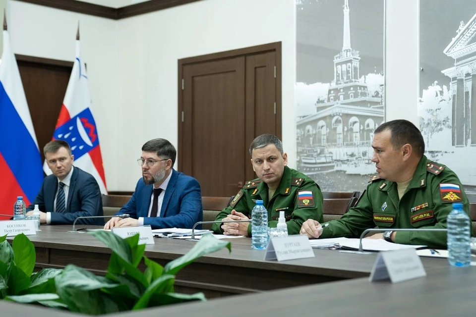 В военкоматы с целью усиления действующих сотрудников направили около 20 специалистов мэрии. Фото: администрация Сочи