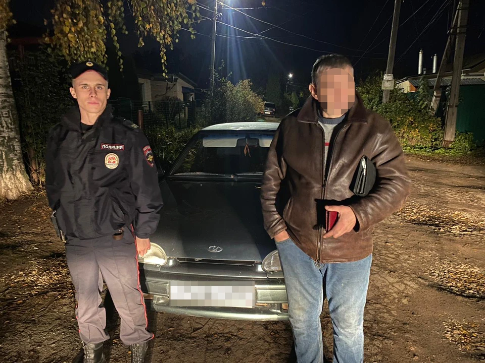 В Рязани остановили ВАЗ-2115, ехавший по улице зигзагами. Водитель был под наркотиками.