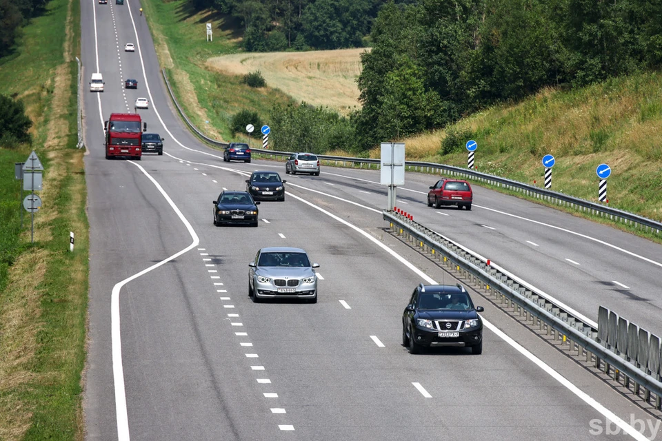 В ГАИ сообщили результаты отработки автодороги М1 Брест – Минск- граница РФ. Фото: sb.by