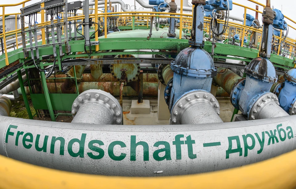 Часть инфраструктуры нефтепровода "Дружба" в Германии. Фото: DPA/ТАСС