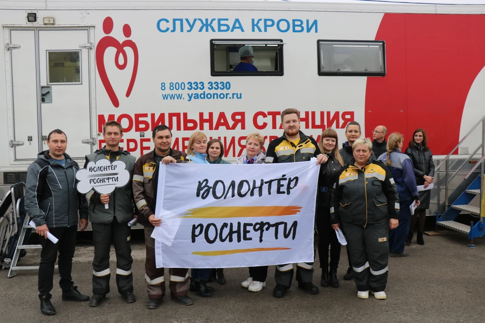 120 новокуйбышевских нефтяников сдали кровь, чтобы помочь тем, кто в этом нуждается. Фото ООО «НЗМП»