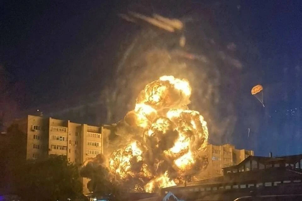 Глава МЧС заявил, что взрыва после падения Су-34 в Ейске не было
