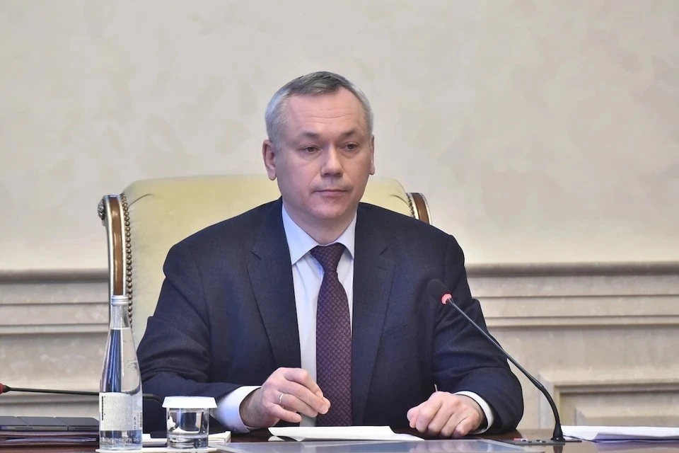 Жителям Новосибирской области призывного возраста лучше предупредить военкомат заранее о выезде за границу на отдых. Фото: Правительство НСО.