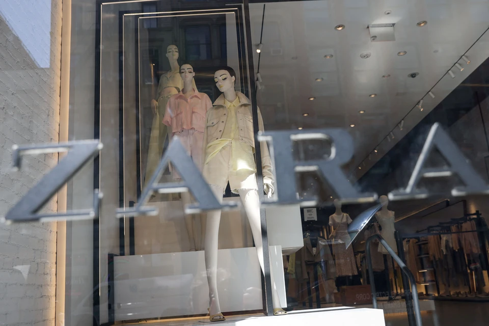 Магазины Zara останутся в России под названием “Новая мода”