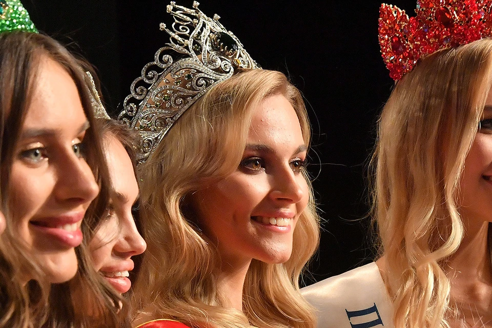 Обладательницей титула "Краса России" стала Дарья Луконькина из Нижнего Новгорода.