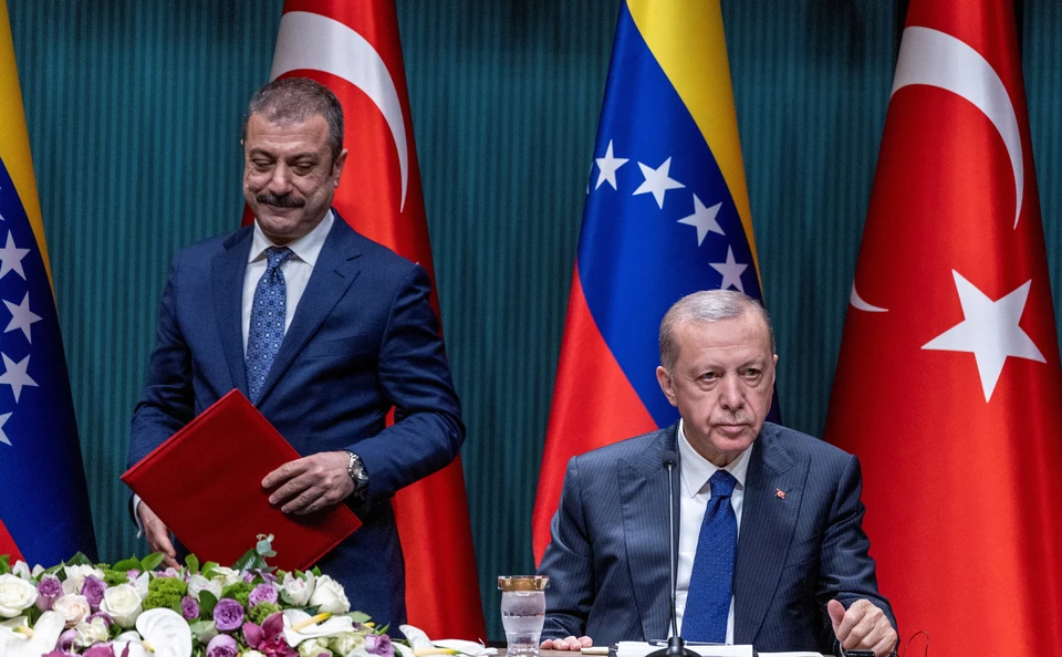 Премьер Венгрии и президент Турции призвали к скорейшему перемирию между Россией и Украиной