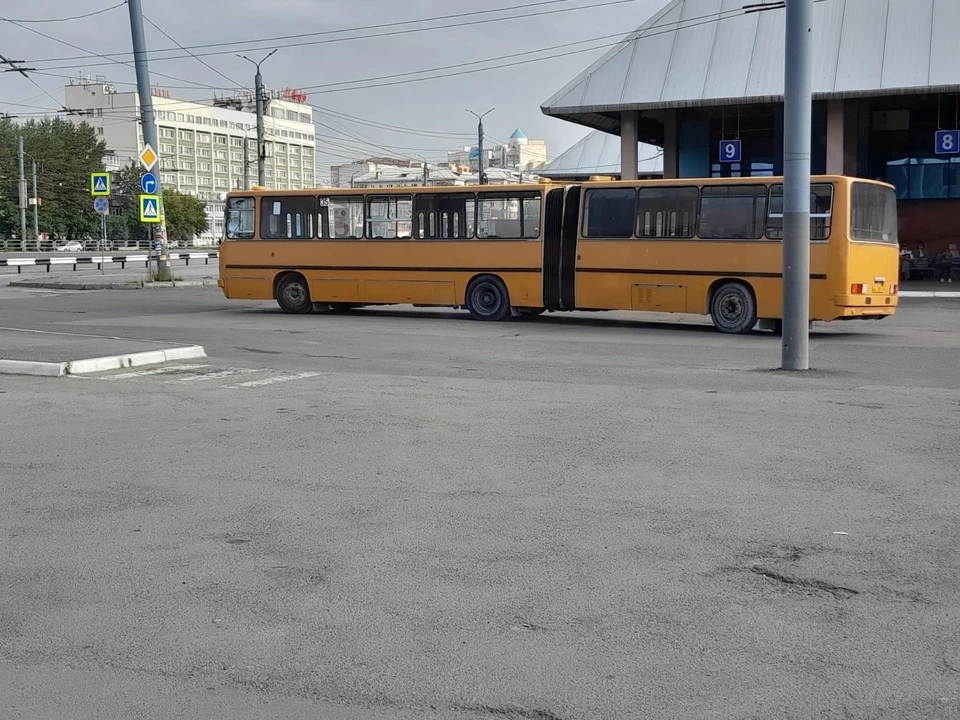 Последний раз челябинцы видели такие автобусы в нулевых. Фото: Челябинский транспорт / ВКонтакте