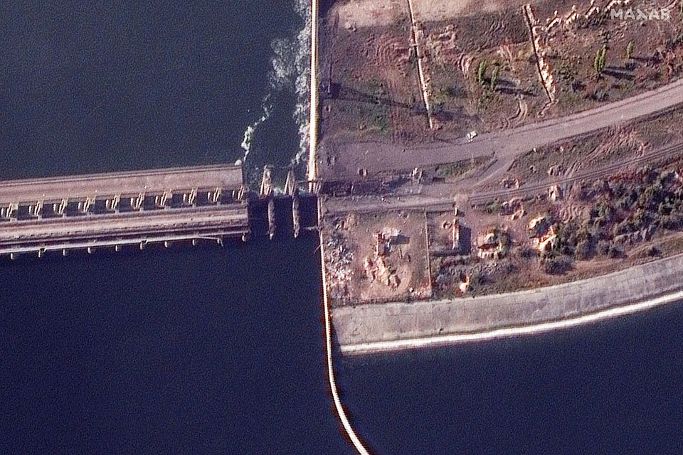 Каховская ГЭС получила серьезные повреждения в результате обстрелов со стороны ВСУ