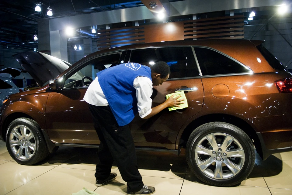 В России стартовали продажи нового кроссовера Acura MDX
