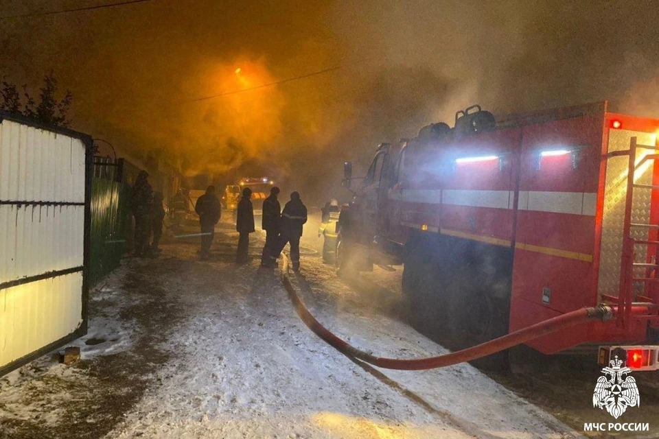 В Башкирии в страшном пожаре погибли семеро человек Фото: МЧС Башкирии