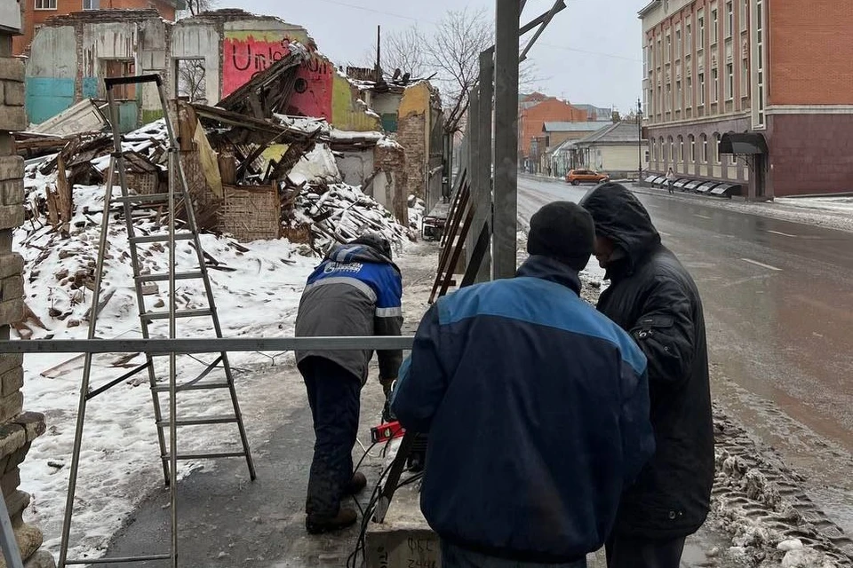 Мэрия потребует компенсацию затрат на монтаж ограждения