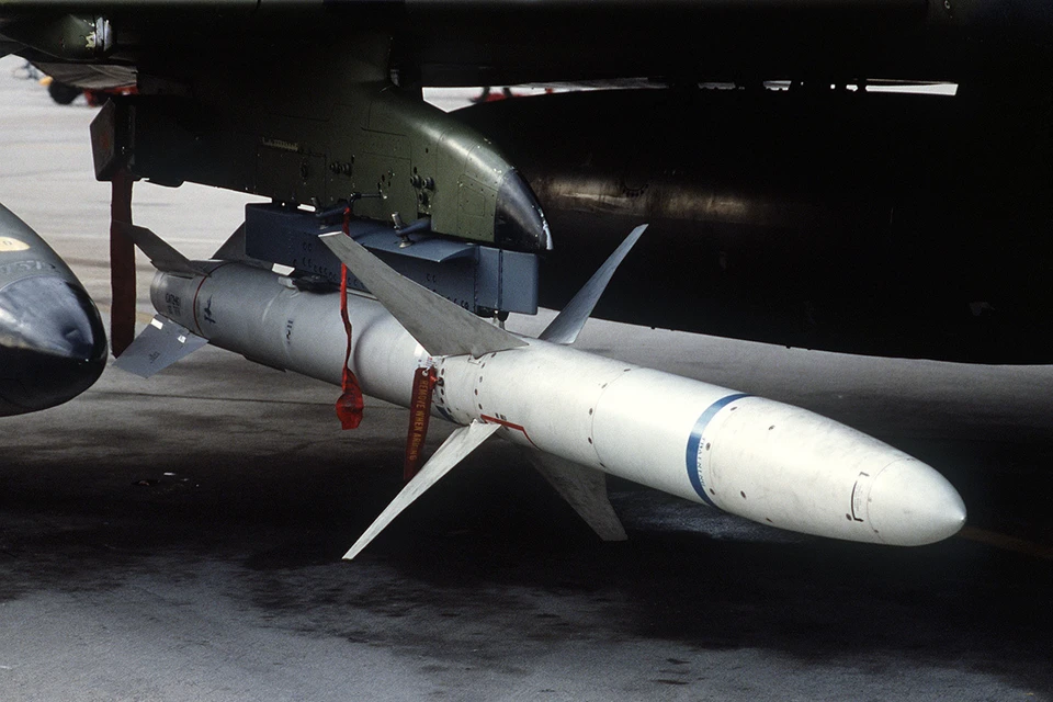 В самих США ракеты AGM-88 давно заменены моделью следующего поколения.