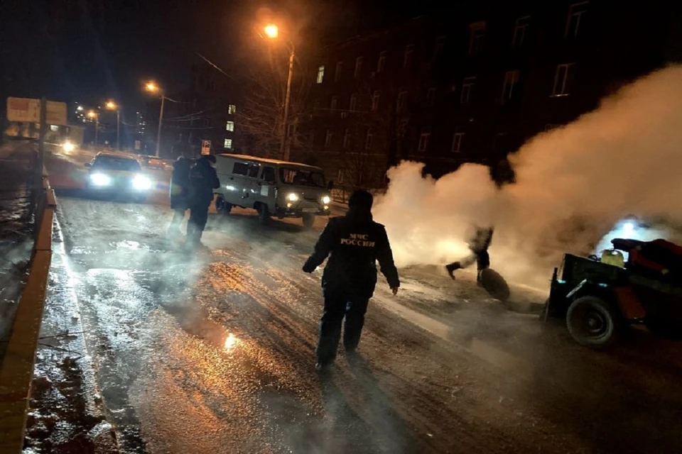 В Новосибирске устранили аварию на теплотрассе в Дзержинском районе, из-за которой 14 тысяч горожан остались без отопления. Фото: Анатолий Локоть // телеграм-канал.