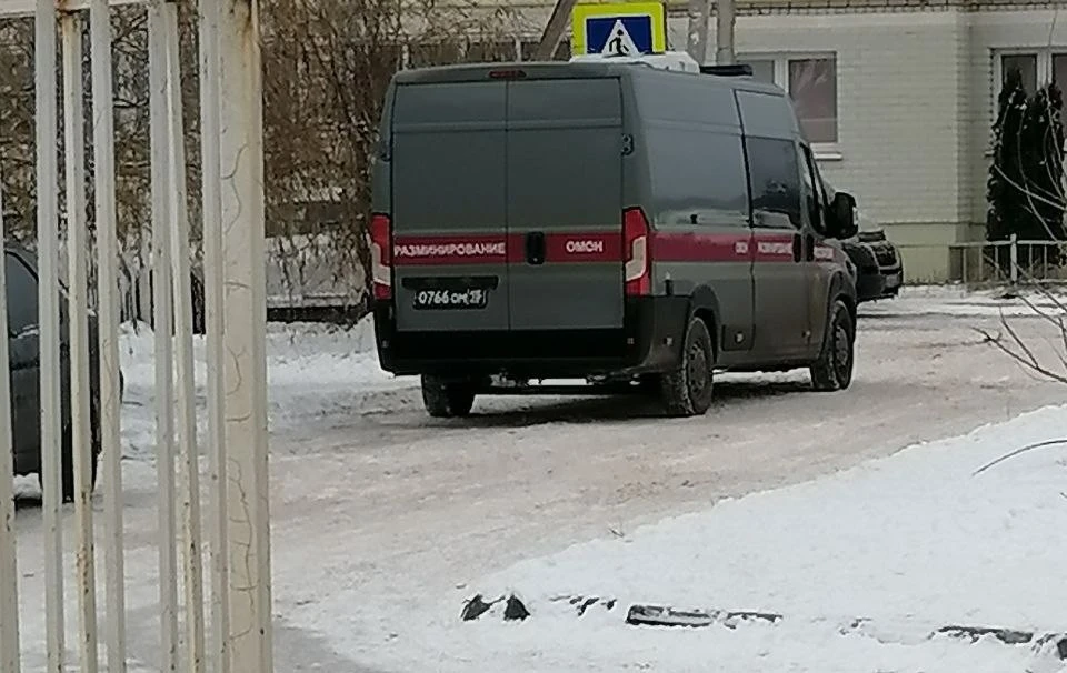 НА месте работают сапёрные службы