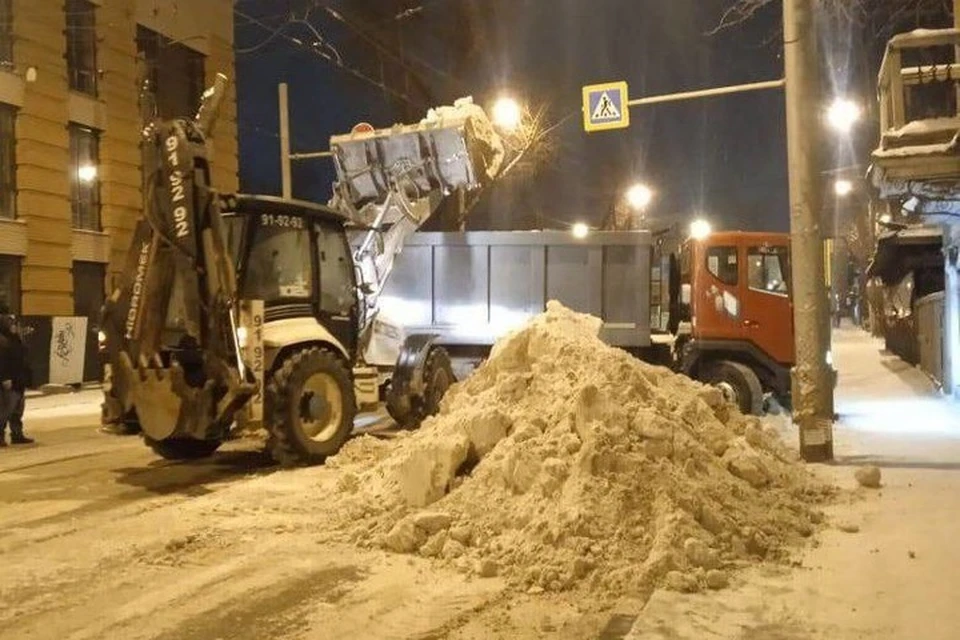 С 30 ноября вывезли 2 тысячи тонн снега