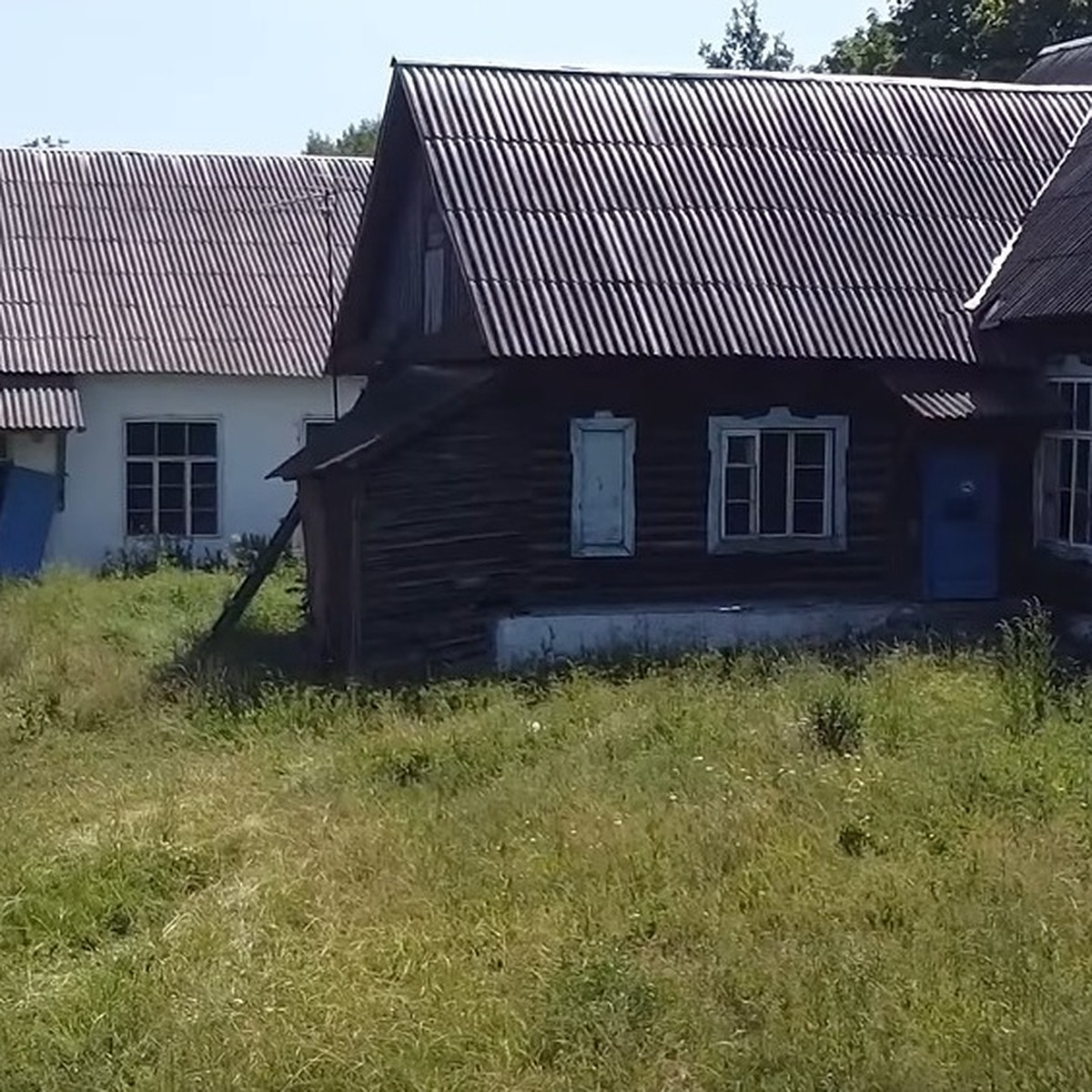 Все разрушено, все разграблено. Появилось видео из заброшенной школы в  Шацком районе - KP.RU