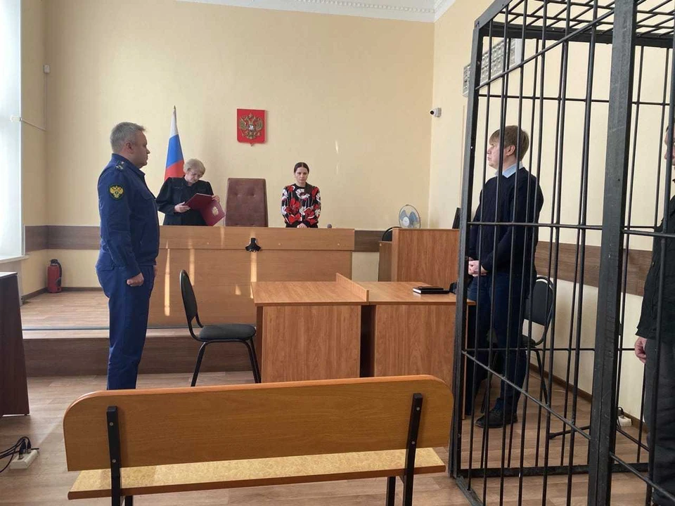 Год тюремного заключения получил взяткодатель, пытавшийся подкупить полицейского в Тульской области