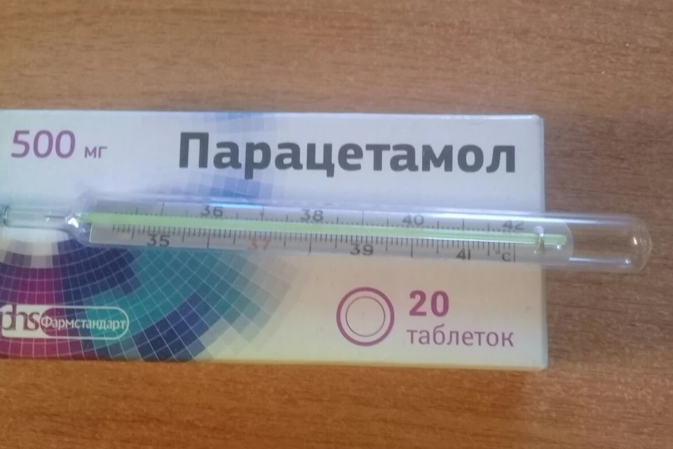 Число вызовов из-за повышенной температуры увеличилось почти в два раза.