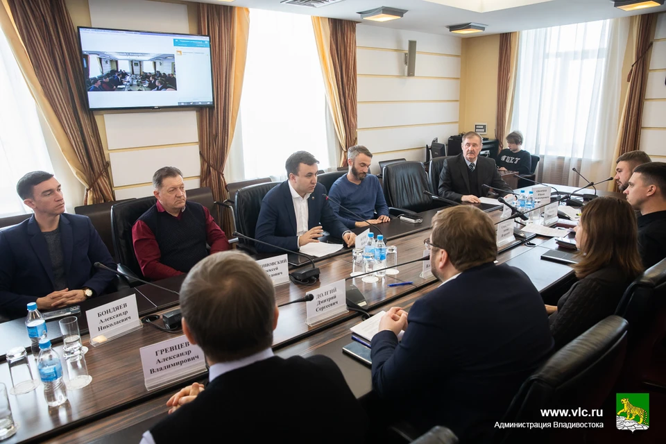 Встреча представителей общественных организаций, краевой и городской власти, депутатов и экспертов состоялась во вторник, 13 декабря.